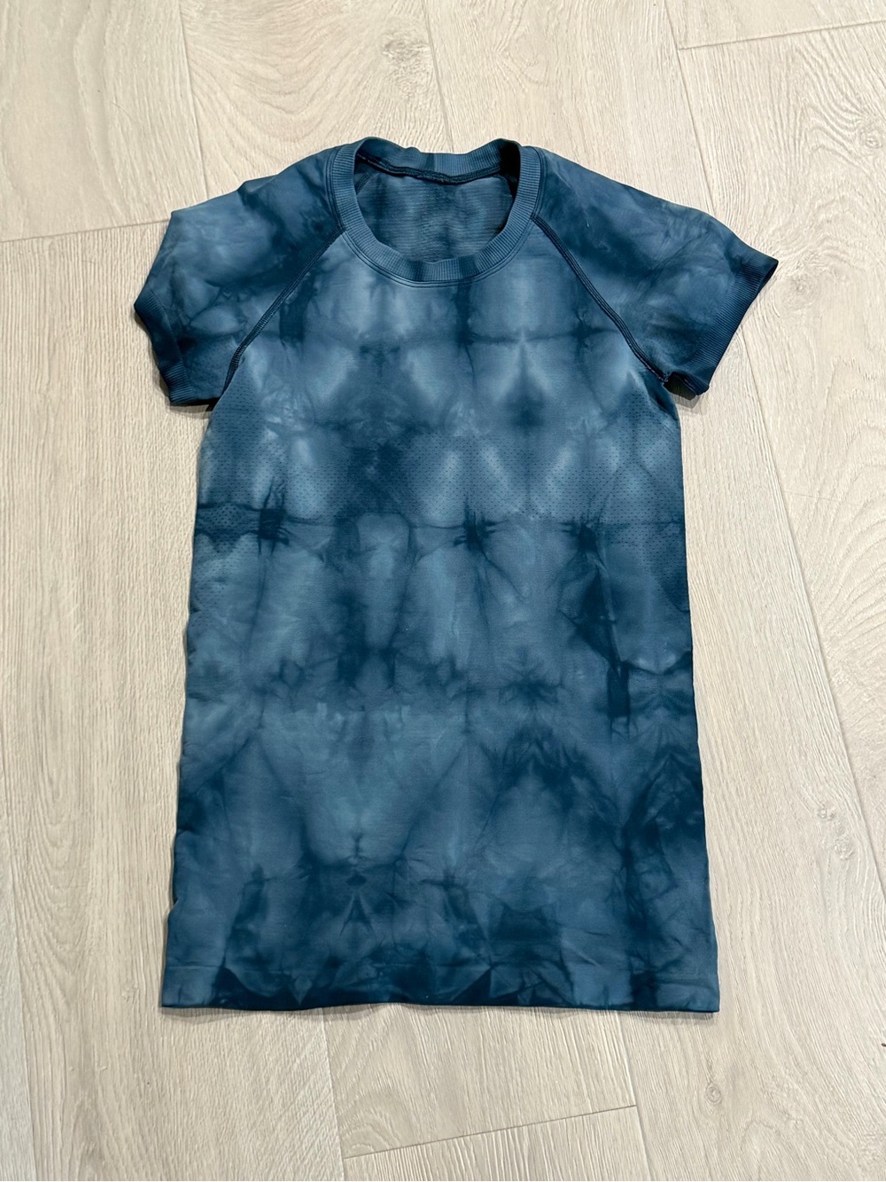 lululemon athletica Navy Tie-Dye Short Sleeve Tee